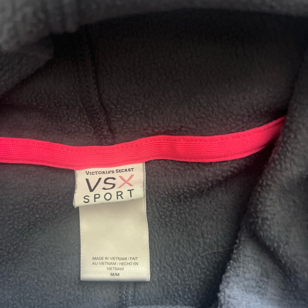 VSX Sport Charcoal Fleece Pullover